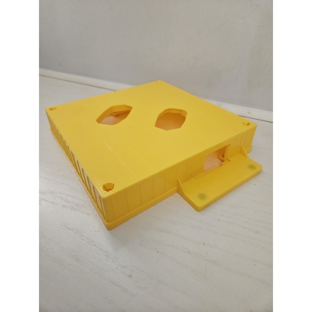 Rock Em Sock Em Robots, Yellow Replacement Robot Base Ring Base Plate, For Parts - Picture 6 of 7
